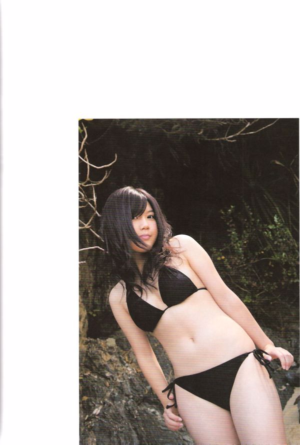 Modello di camicia "Outlined Tights" [IESS Weixiang] Belle gambe in calze