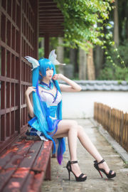 [COS Welfare] Long Legs Coser Qingqingko Js - Hatsune Miku