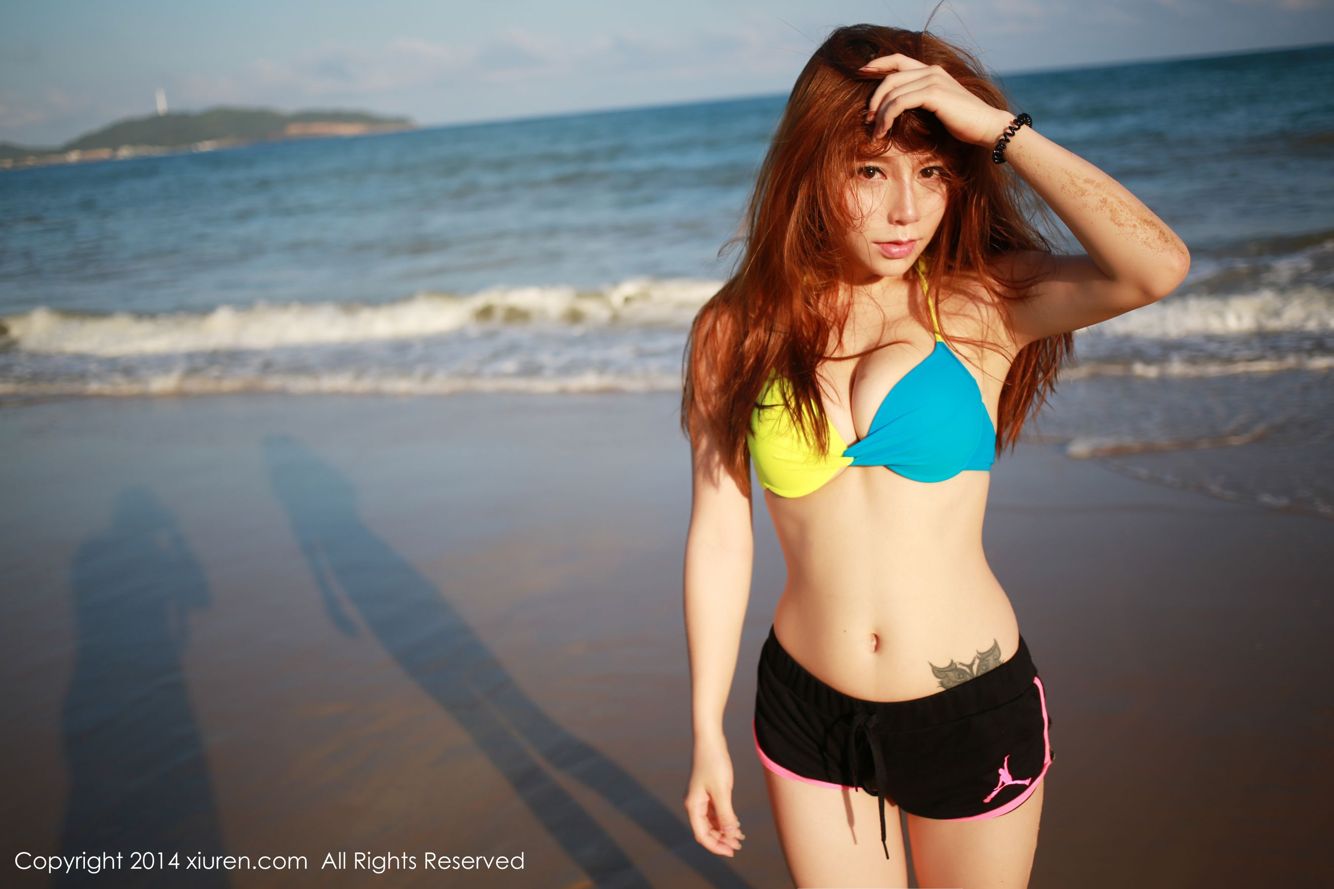 vetiver Jia Baoer "Bikini Photo by the Sea" [秀人网 XiuRen] No.157 Page 1 No.565eeb