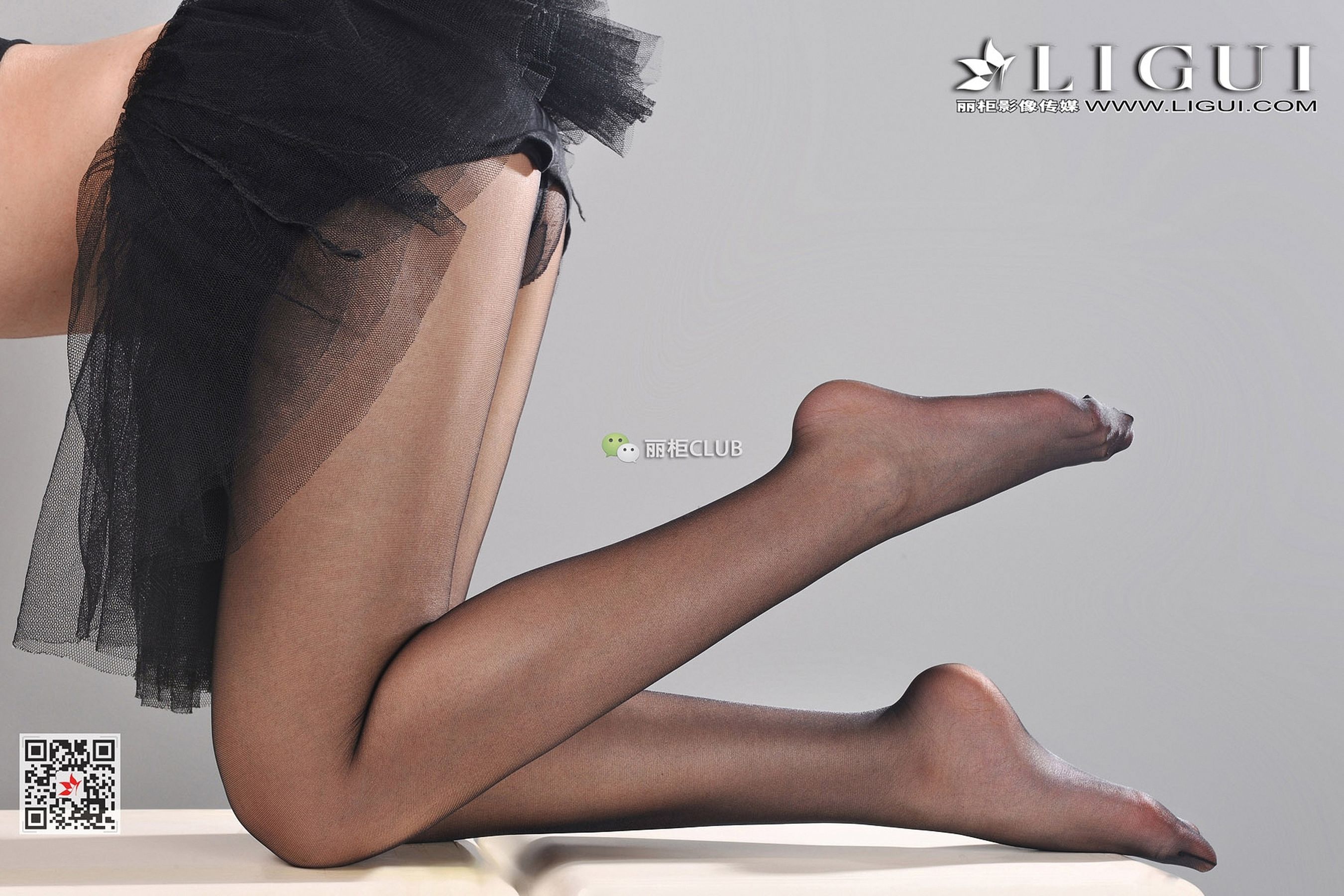 Model Xiao Yang Mi "Lace + Black Silk + Beautiful Feet" [丽柜Ligui] Page 16 No.c09934