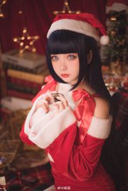 Beauty Coser Aoi Shima 《Hinata Hyuga 《Boże Narodzenie》