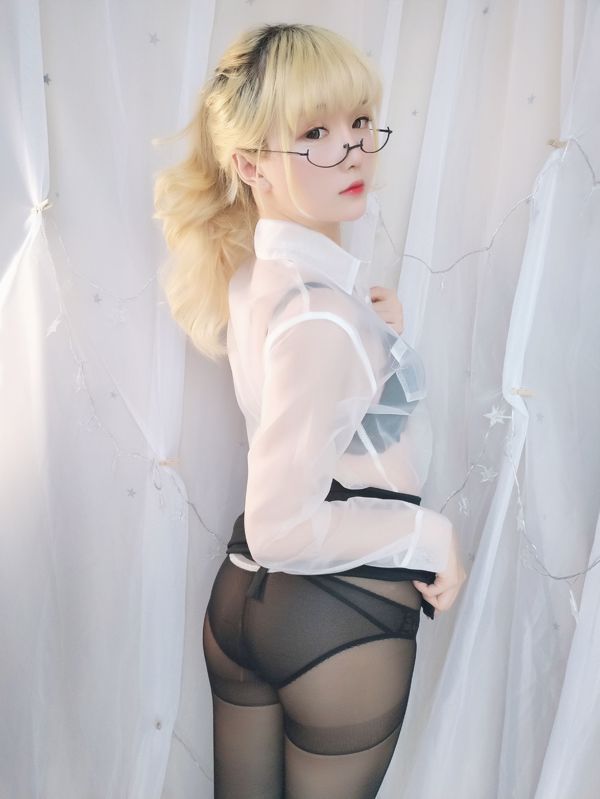 Les stars sont trop tard "Forfait heures supplémentaires ce soir" [Welfare COSPLAY]