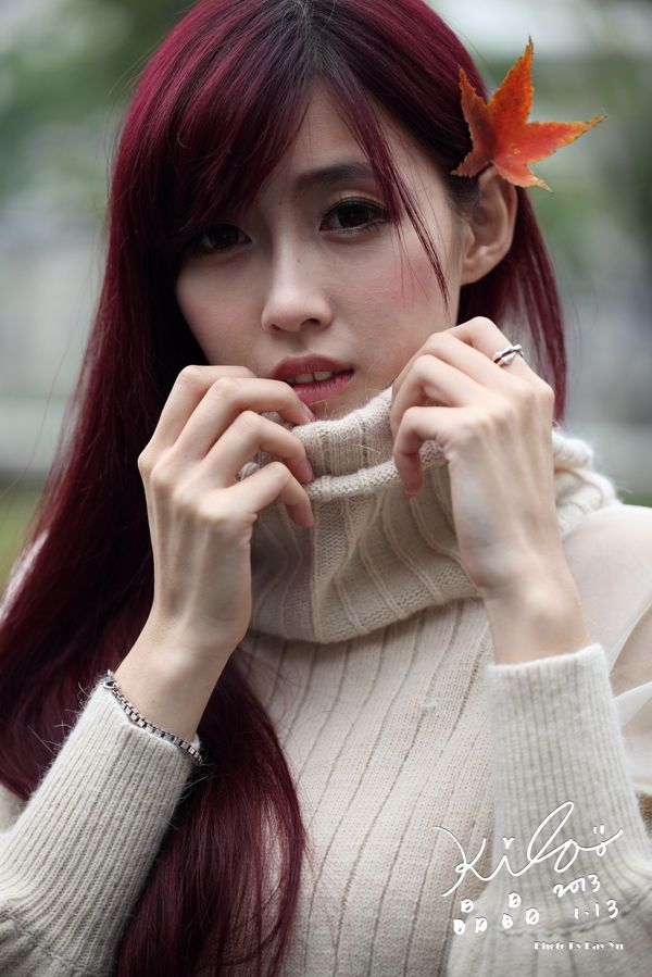 Kila Jingjing / Liao Tingling "Shoot di maglieria e gonna in strada"
